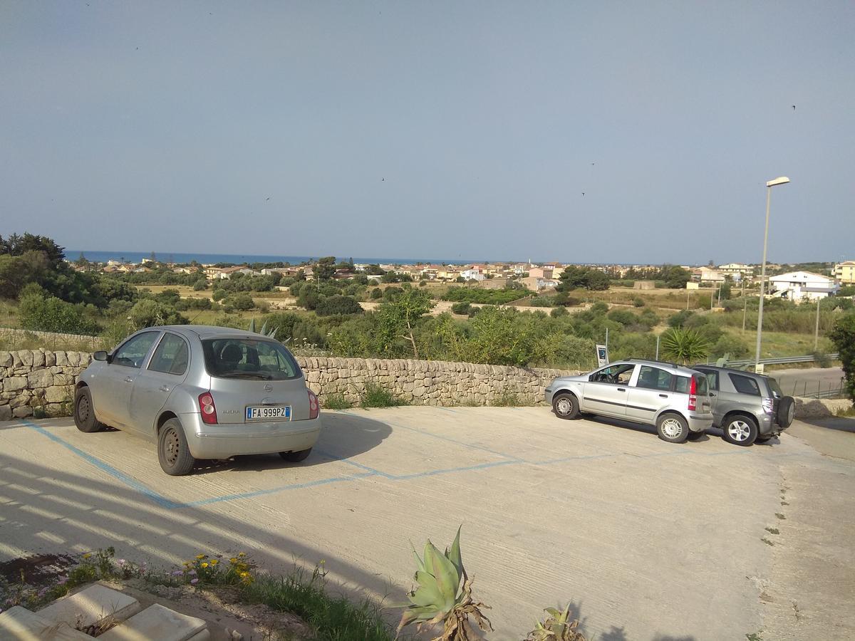 Bed and Breakfast Buenaonda Marina di Ragusa Zewnętrze zdjęcie